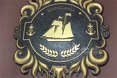 金屬標(biāo)牌蝕刻打破瓶頸的新模式 金屬標(biāo)牌蝕刻打破瓶頸的新模式